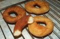 Donuty z koblihového těsta